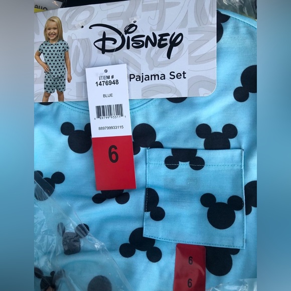 Other - NWT Girl's Disney  2 piece pajama shorts set blue color